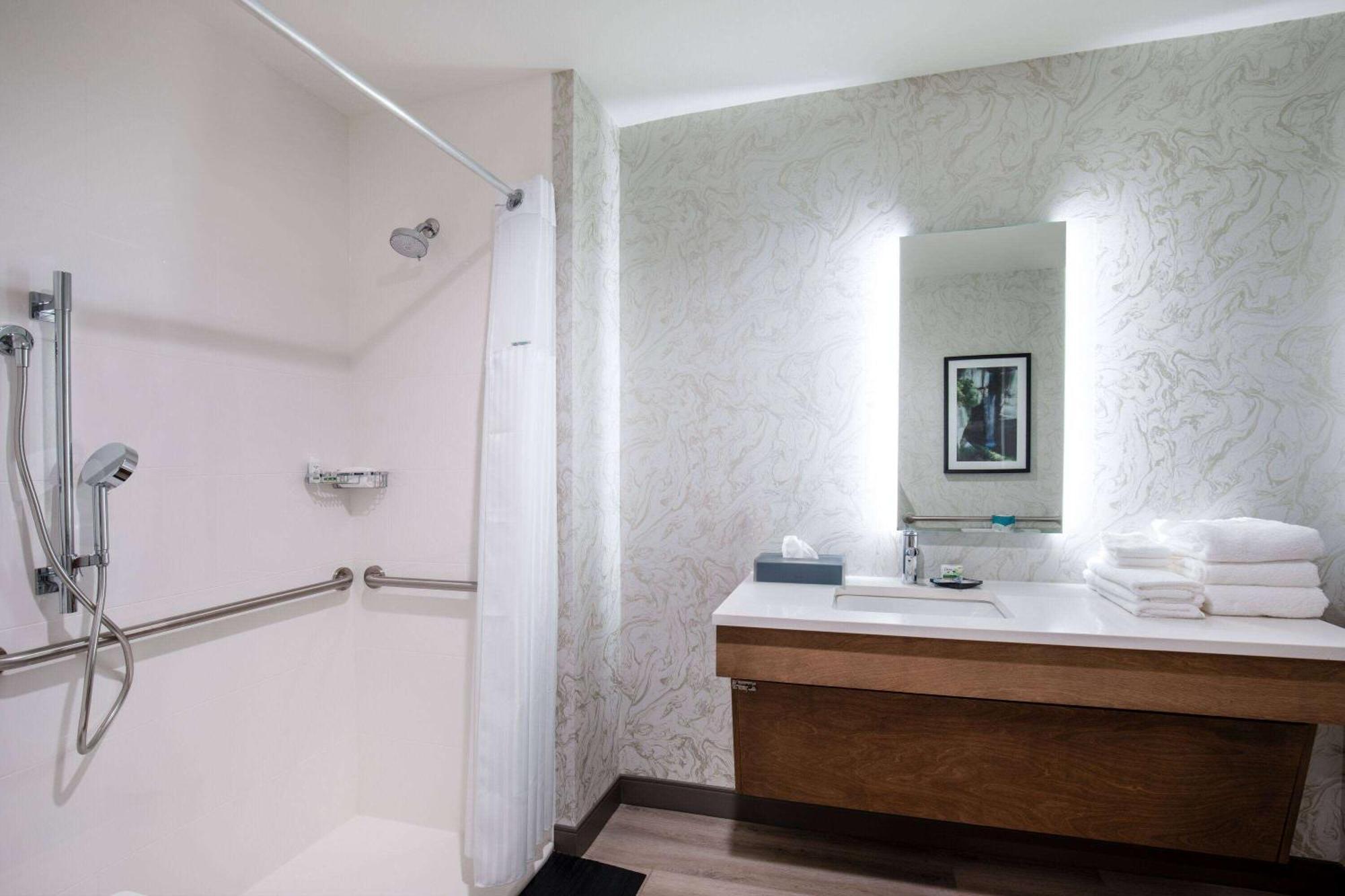 La Quinta Inn & Suites By Wyndham Chattanooga Downtown/South Ngoại thất bức ảnh