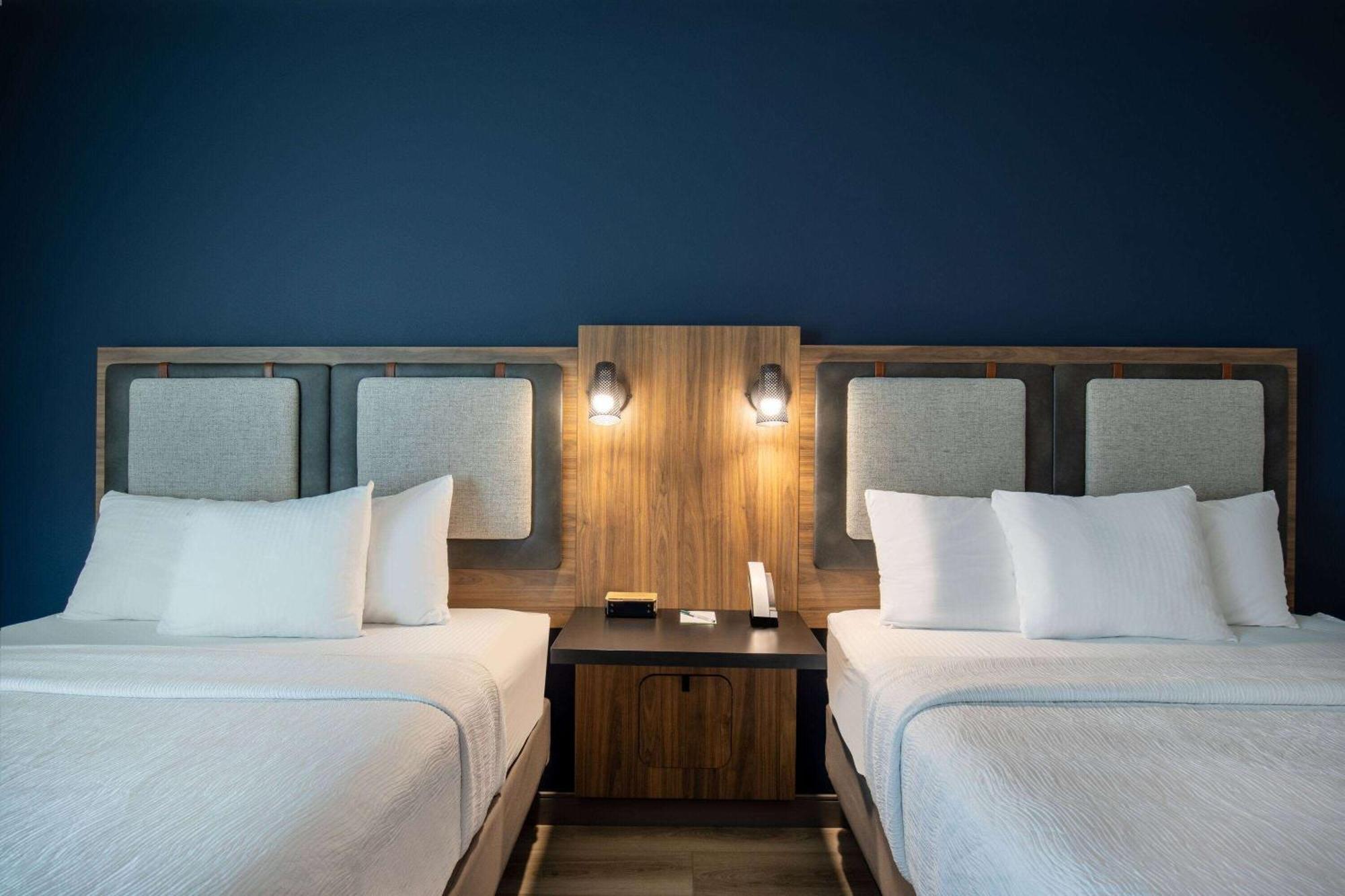 La Quinta Inn & Suites By Wyndham Chattanooga Downtown/South Ngoại thất bức ảnh