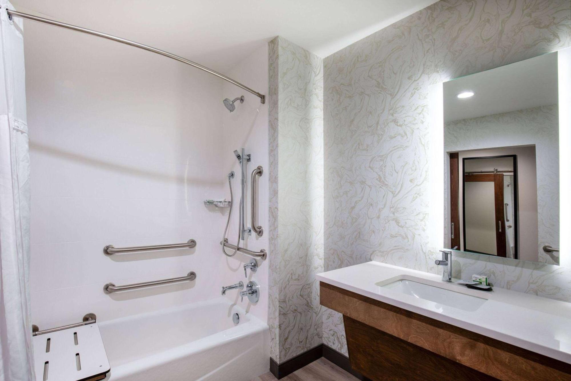 La Quinta Inn & Suites By Wyndham Chattanooga Downtown/South Ngoại thất bức ảnh
